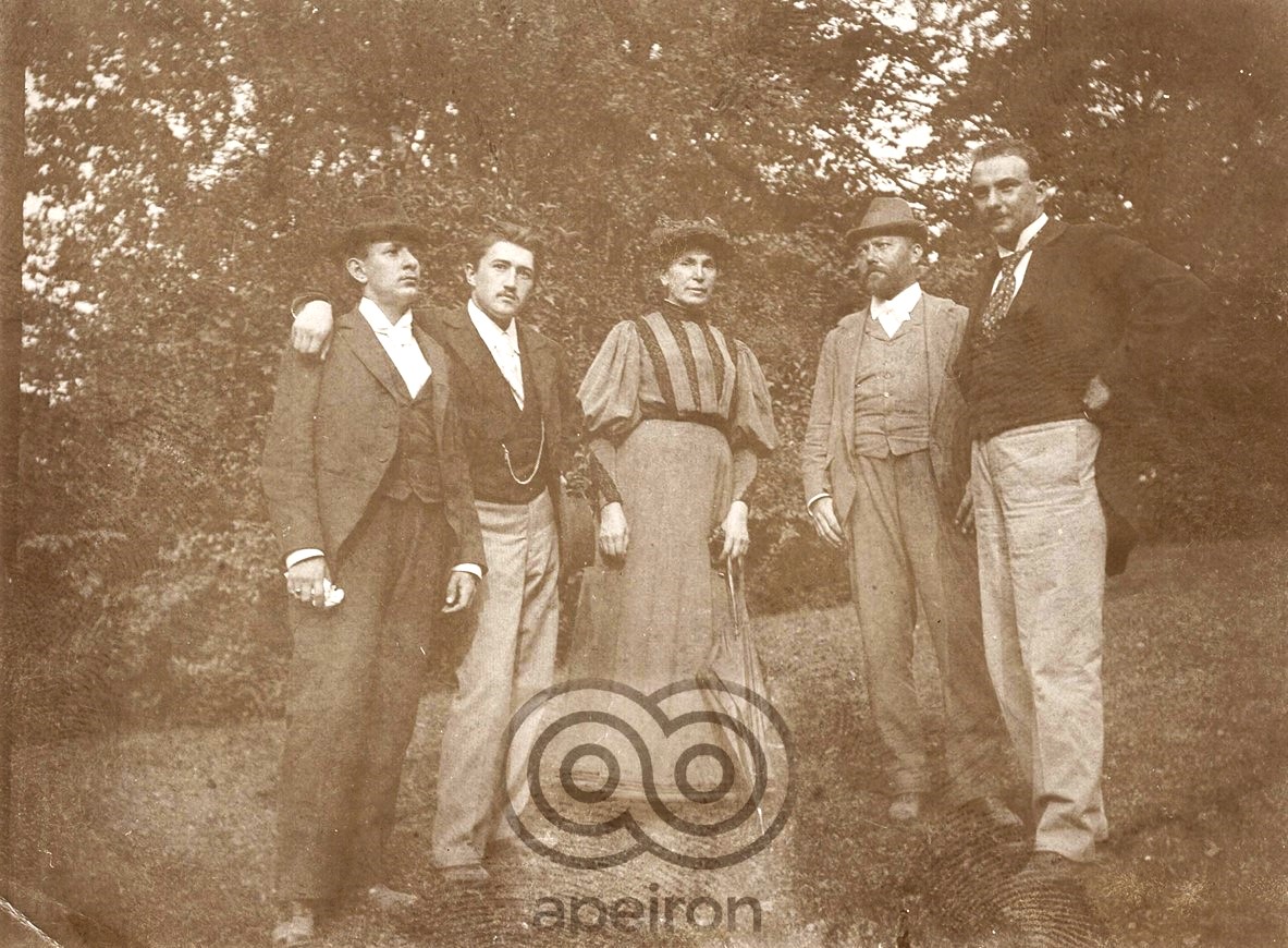 České kvarteto s neznámou ženou, cca 1895